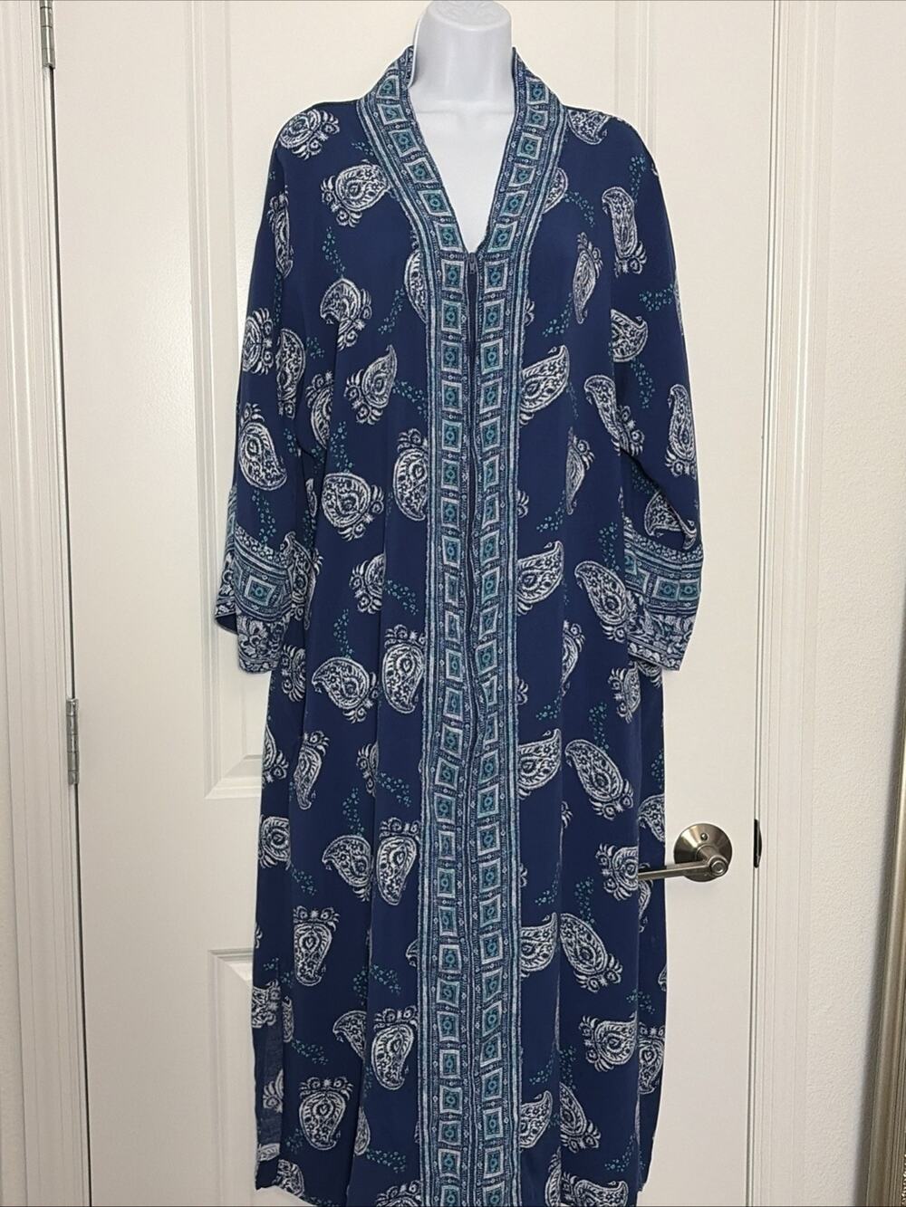 Women’s Charter Club Intimates Long Sleeve Paisley , Boho , Kaftan Xl